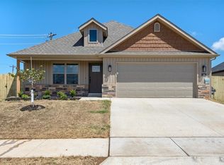 1260 Monarch Rd, Centerton, AR 72719