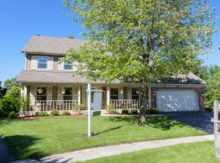 1813 Beloit Ct, Naperville, IL 60565