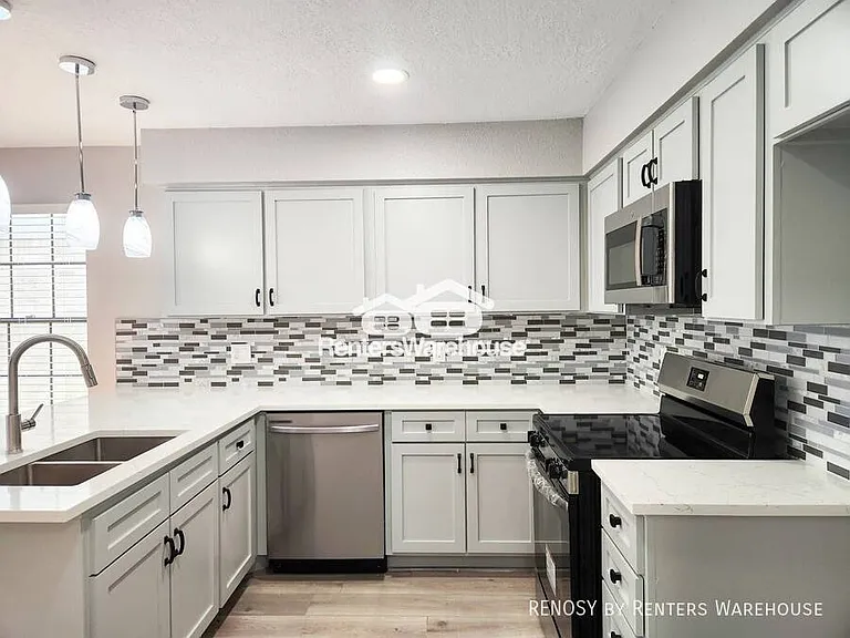 13427 Garden Grove St #750 — Photo 1