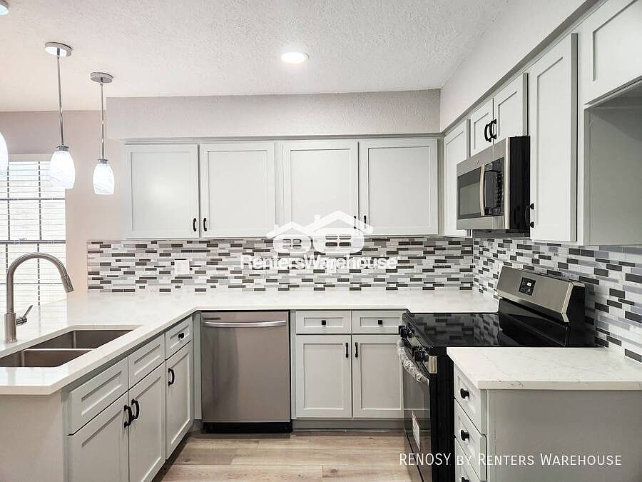 1st image of 13427 Garden Grove St #750