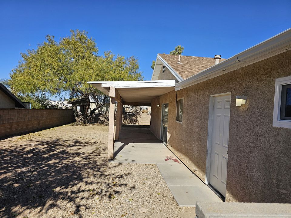 2nd image of 2841 Colorado Ave