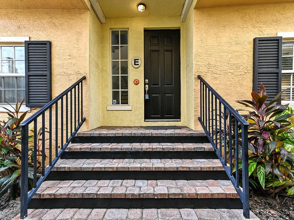 1st image of 150 NE 6th Avenue #E