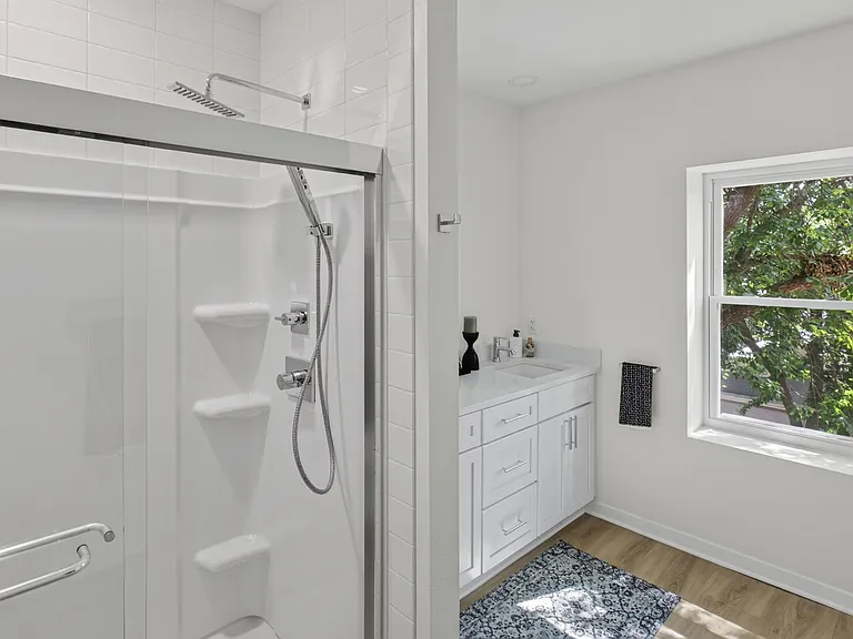 2995 S Clement Ave #A — Photo 19