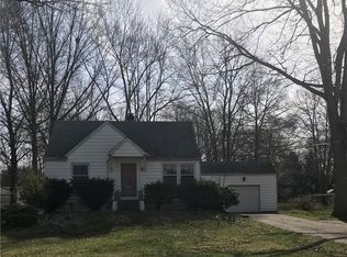 308 Willow Dr NE, Warren, OH
