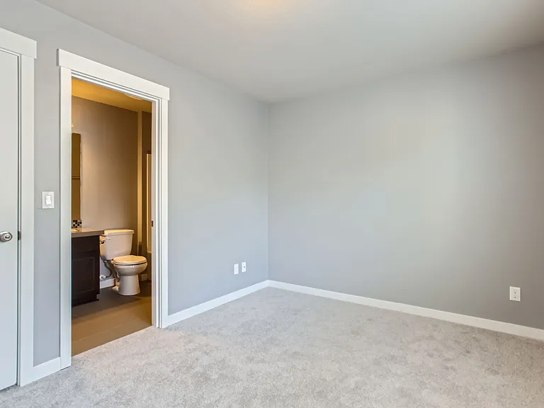 14060 SW Compass Dr — Photo 26