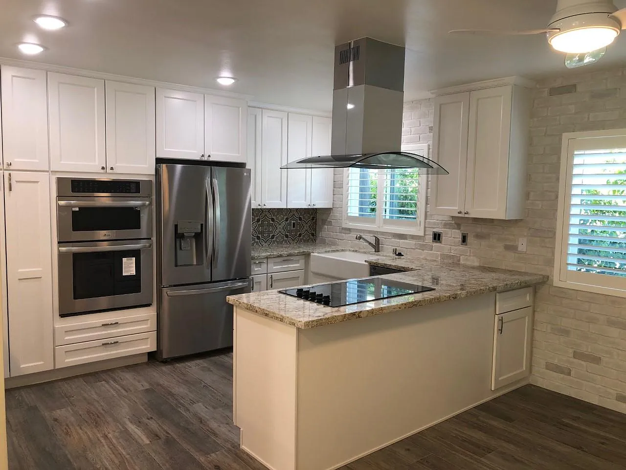 6025 Woodland St — Photo 1