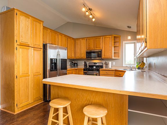 5th image of 2613 226th Ln NW
