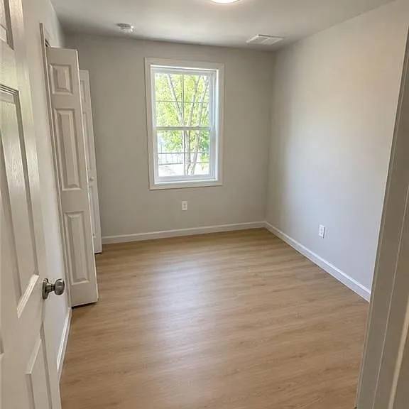 134 Florence St #2 — Photo 6