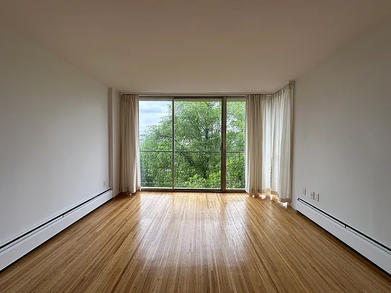 1100 Jervis St — Photo 21