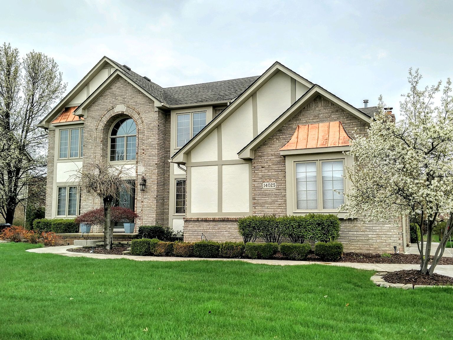 14025 Glenwood Dr, Shelby Township, MI 48315 Zillow