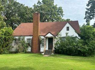 1001 Millcreek Rd, Lebanon, MO 65536