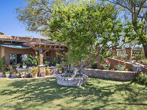4th image of 448 Rio Rico Dr