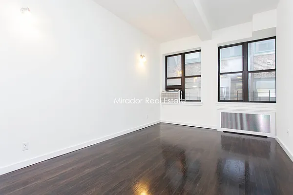 Rented by Mirador Real Estate | media 27