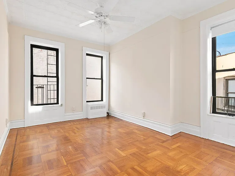 208 Prospect Park W #4C — Photo 9