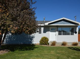 2695 E Sawtooth St, Ammon, ID 83406