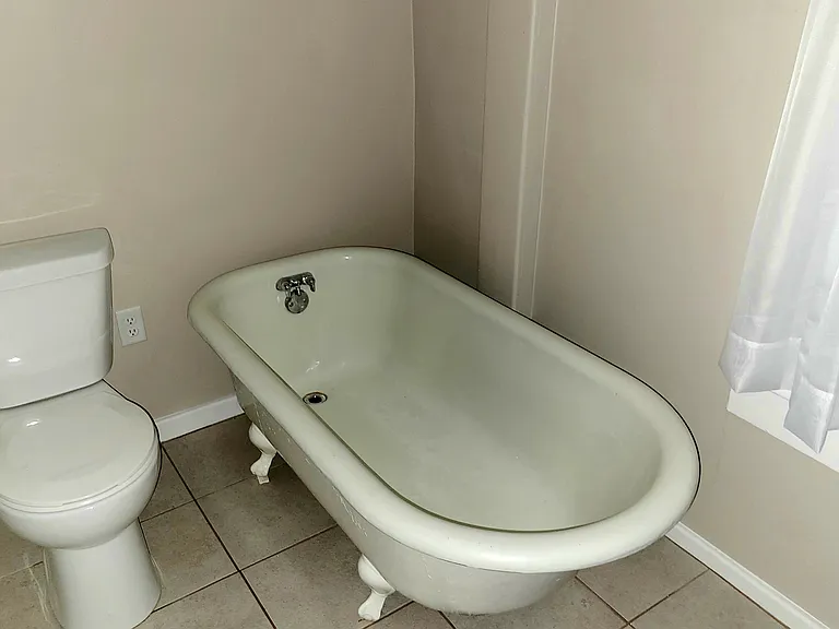 3127 Lafayette St — Photo 16