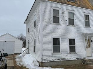 5 Nichol Street, Paris, ME 04281