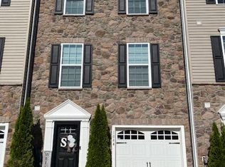 1044 Regency Pl, Sewell, NJ 08080
