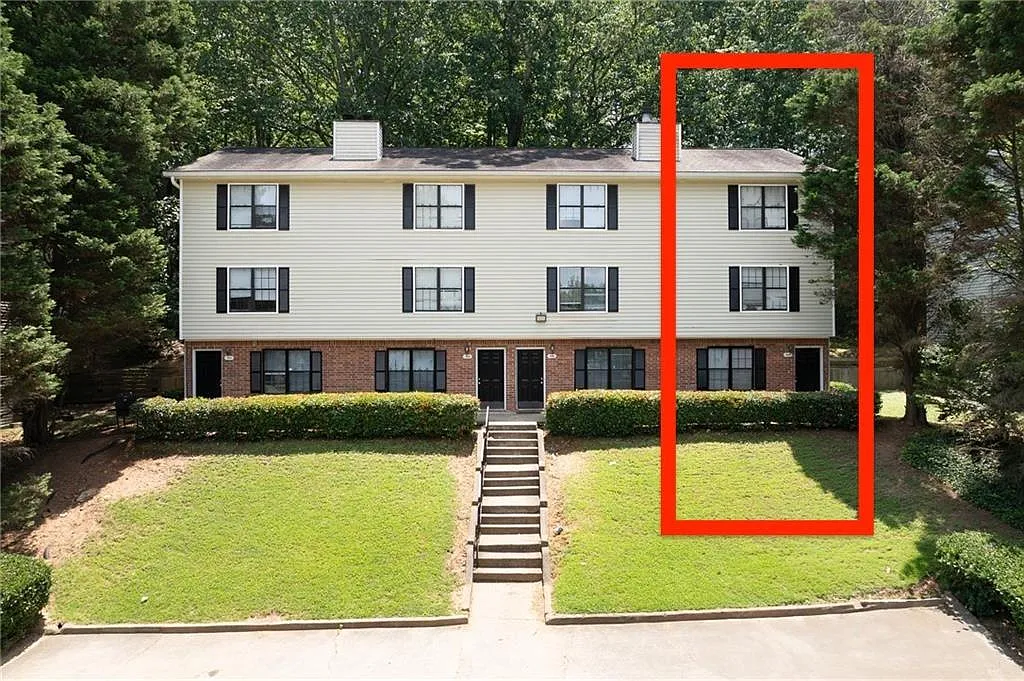 3 bed, 2.5 bath, 1746 sqft, $2,300 — Photo 1