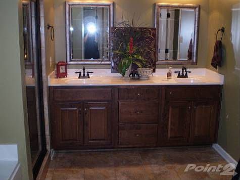 115 Miller Drive003