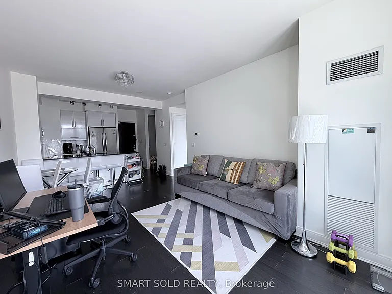 825 Church St #2608 — Photo 3