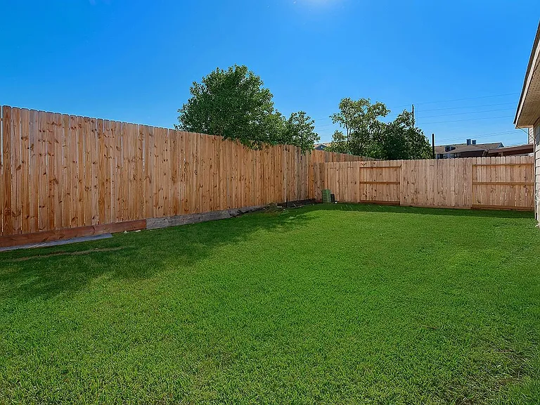 9606 Arched Oak Dr — Photo 19