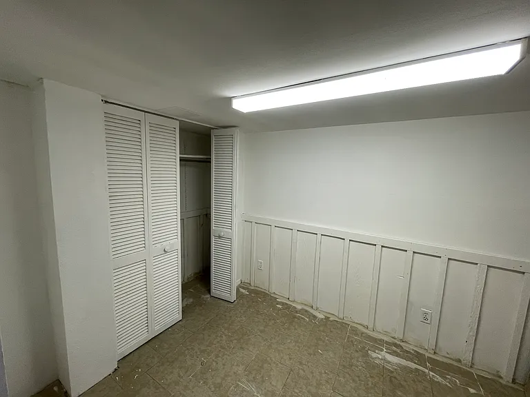 1933 Juniper Ln #25 — Photo 23