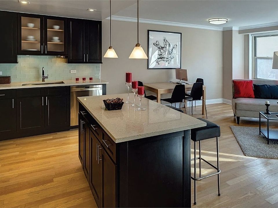 1st image of 42 N Moore St #5B