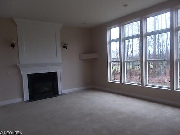 5th image of 31896 Woodside Cir