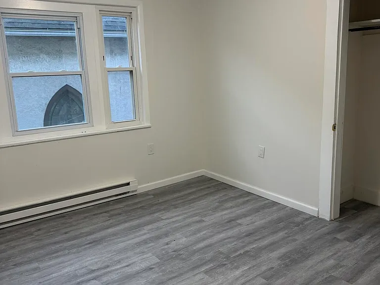 1161 Luzerne St #2 — Photo 7