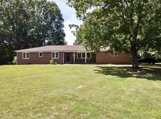 240 Sydnor Rd, Mc Kenzie, TN 38201