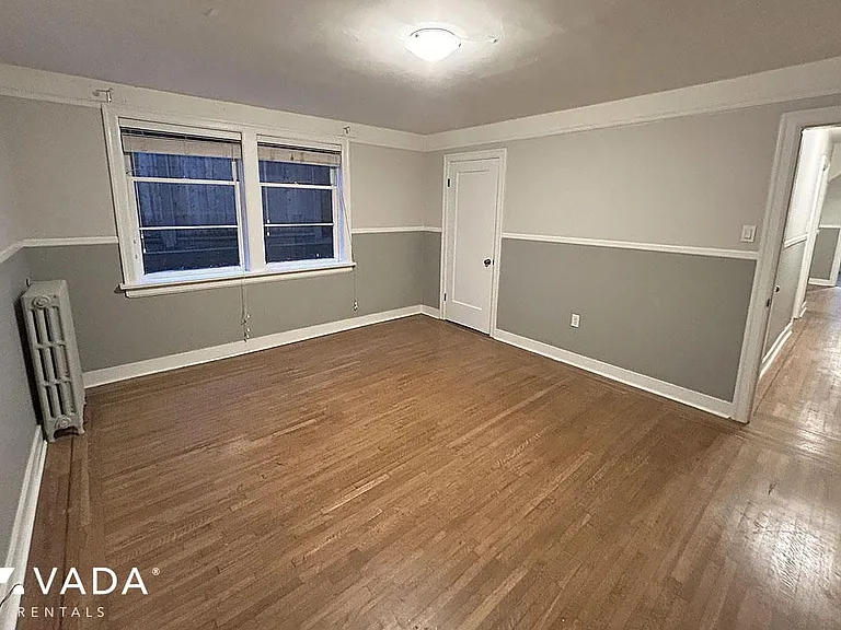 1235 Burnaby St #9 — Photo 4
