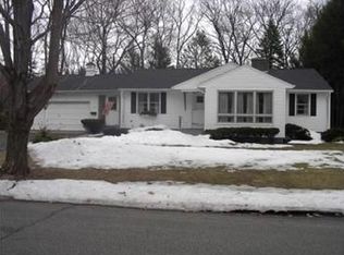 115 Fenwood Rd, Longmeadow, MA 01106