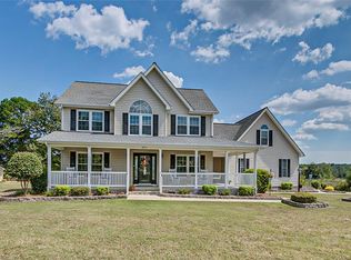 2773 Hayfield Dr, Asheboro, NC 27205