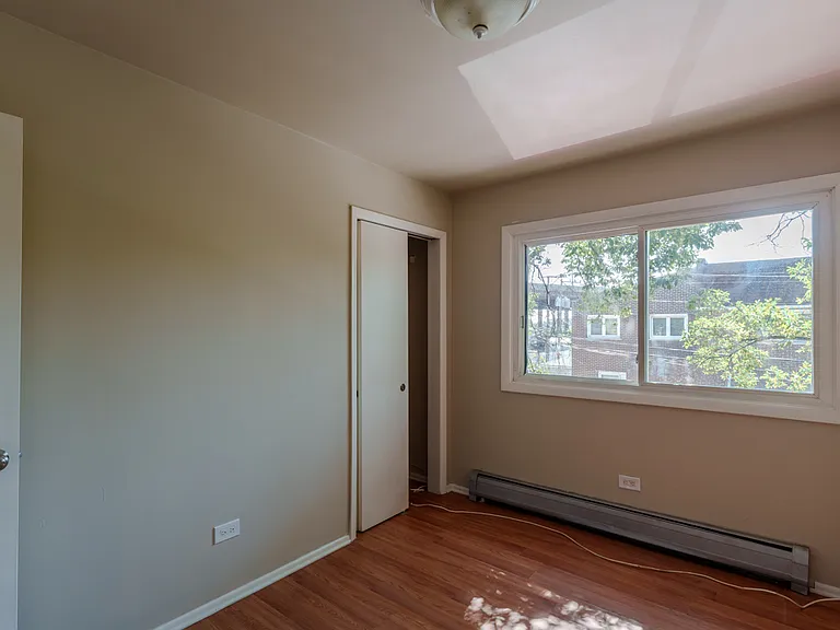 269 W 25th Pl #2S — Photo 28