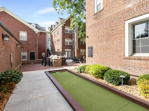 Buckingham & Balmoral Apartments