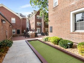 Buckingham & Balmoral Apartments