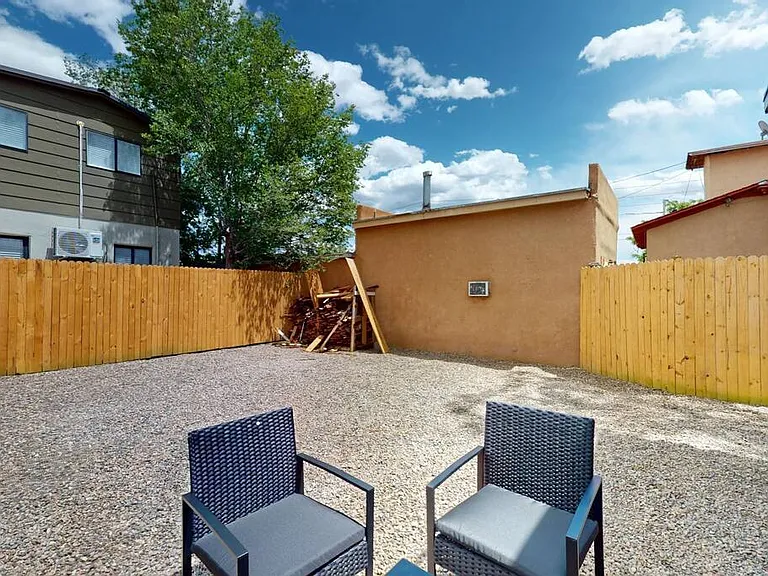 505 Marble Ave NW #B — Photo 16
