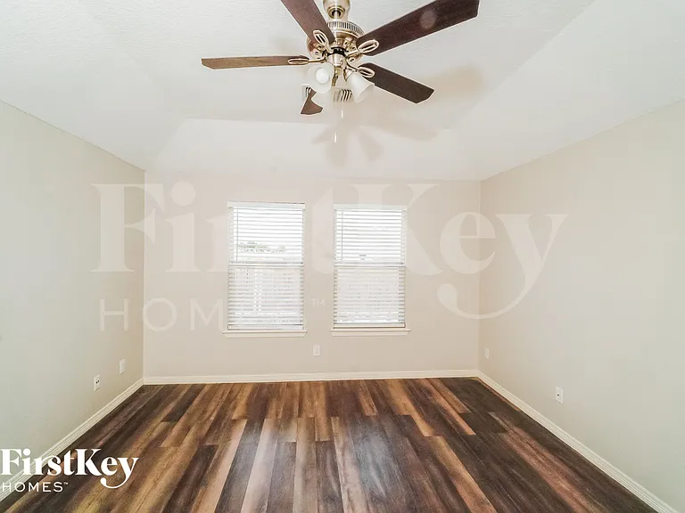 339 Primrose Way — Photo 8