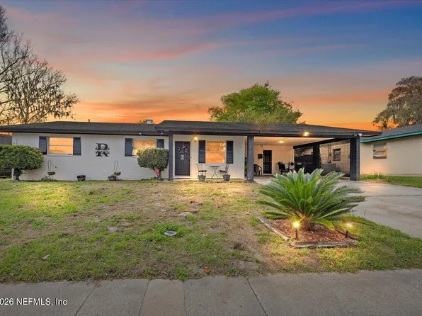 210 HOLLY Lane, Palatka, FL 32177