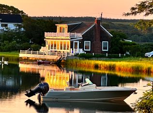 (Undisclosed Address), Southampton, NY 11968