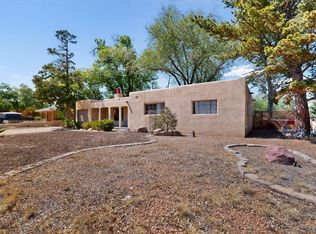 703 Solar Rd NW, Albuquerque, NM 87107