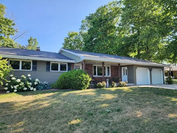 1115 Dreifuerst ROAD, Plymouth, WI 53073