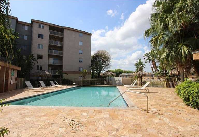 Kendall Lake Towers Condominiums Miami, FL Zillow