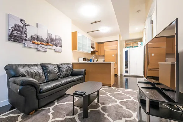 Rented by Francine Realty | media 9