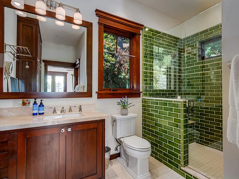 1599 S Whitehall Ln — Photo 5