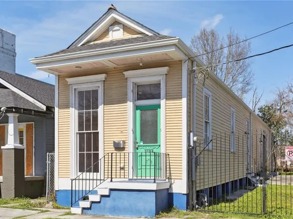 3125 Urquhart St, New Orleans, LA 70117