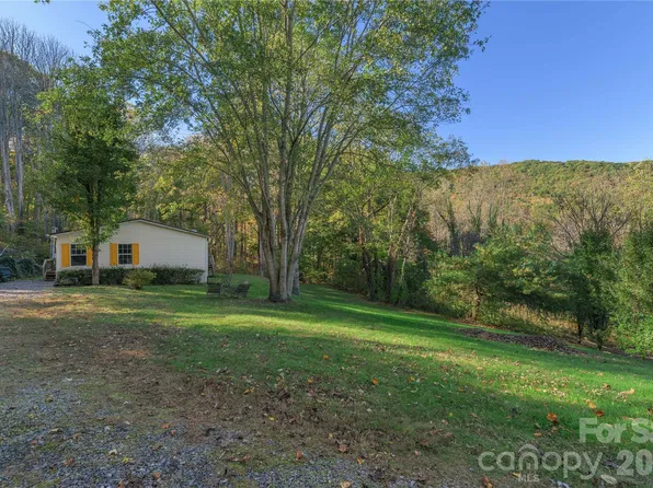 106 Nunnehi Trl, Waynesville, NC 28786