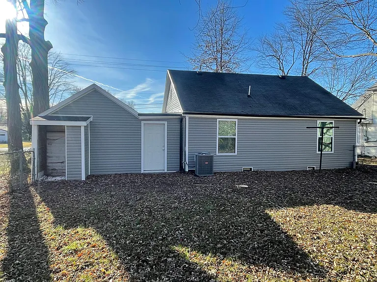 342 Kahl Ct — Photo 12
