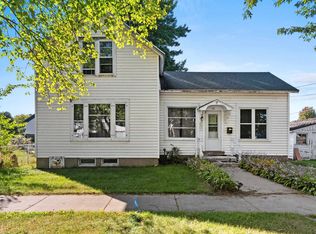 1321 Church St, Marinette, WI 54143
